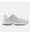 Zapatillas New Balance 530 ESB Blanco y Gris 